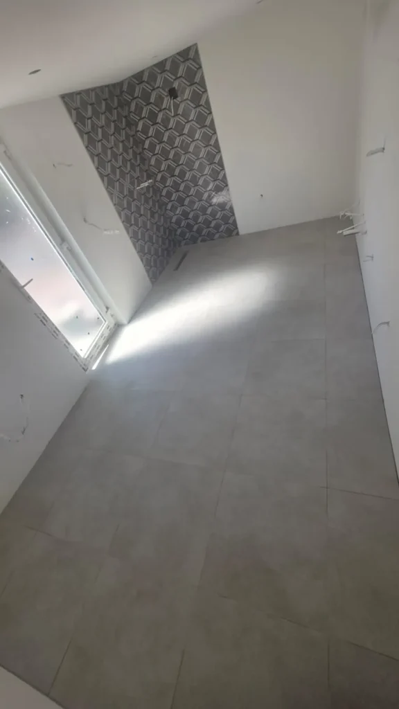 Wall & Floor Tiling